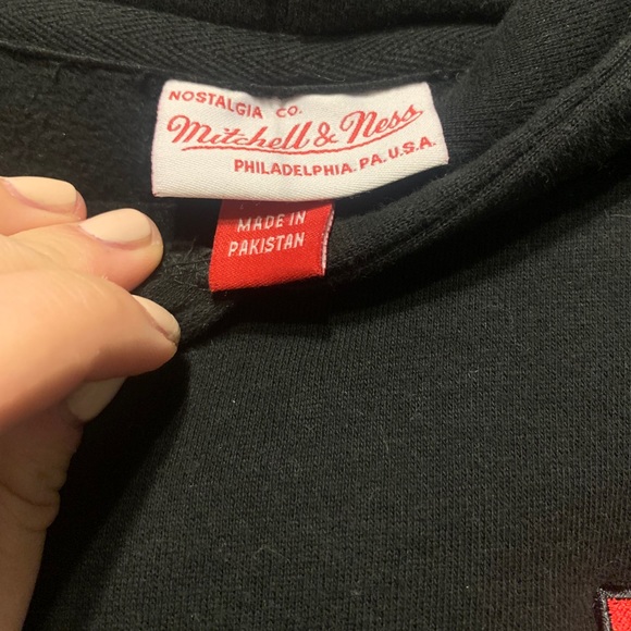 Mitchell & Ness Raptors Hoodie - Picture 5 of 6